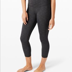 Lululemon Wunder Under Crop - Sz 4 Heather Black